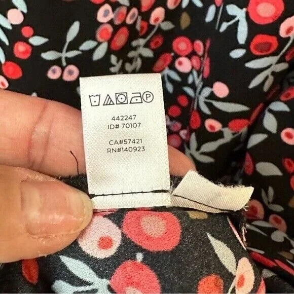 Loft Floral Berry Women’s Dress Size M Velvet Trim Keyhole Cut Out Long Sleeve - Picture 8 of 9